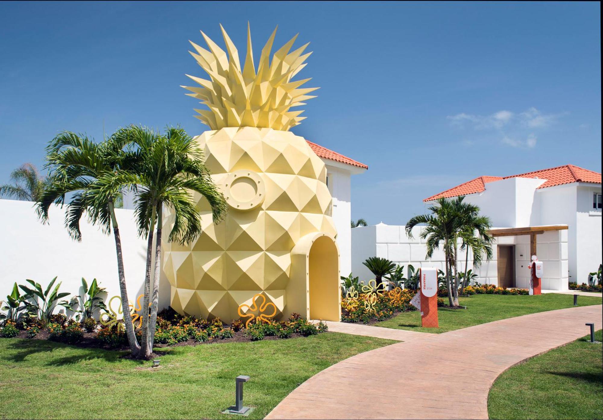 THE PINEAPPLE,1380560792:JPEG
